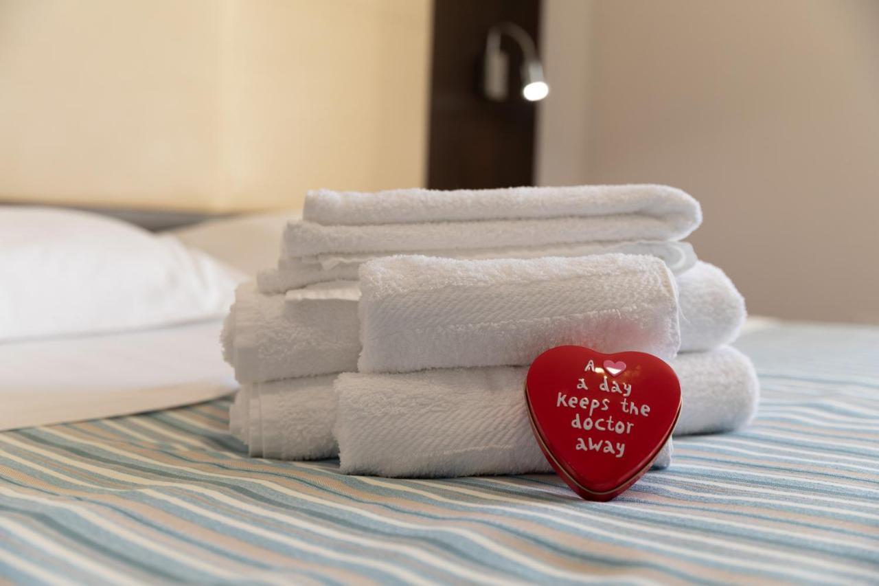 Gimmi Hotel Ρίμινι Εξωτερικό φωτογραφία