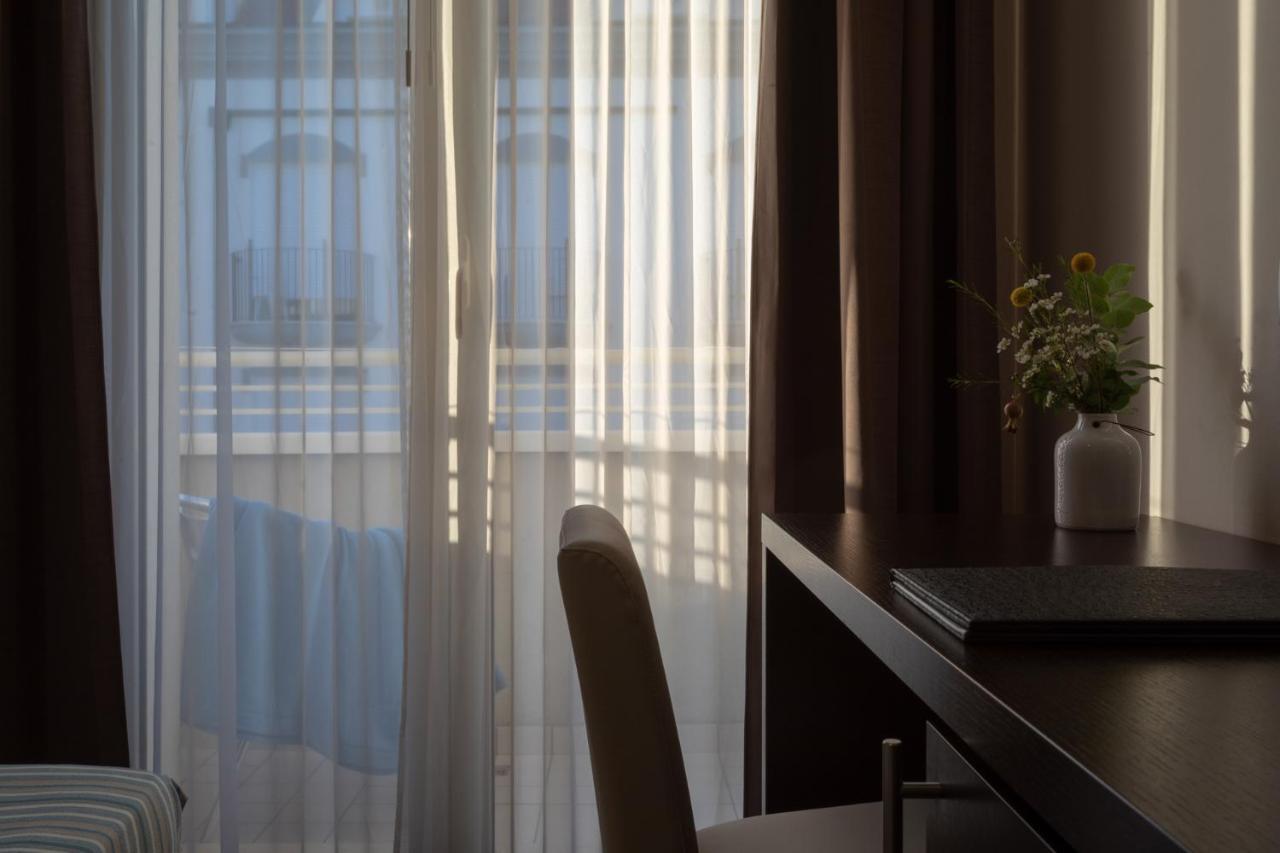 Gimmi Hotel Ρίμινι Εξωτερικό φωτογραφία