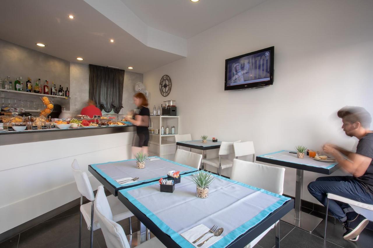 Gimmi Hotel Ρίμινι Εξωτερικό φωτογραφία